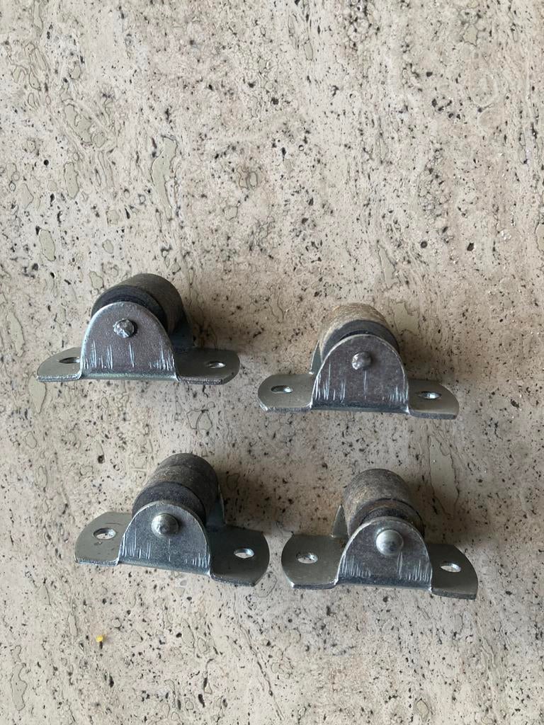 Vintage 4 roulettes de petit meuble ancien, Enlèvement ou Envoi, Comme neuf