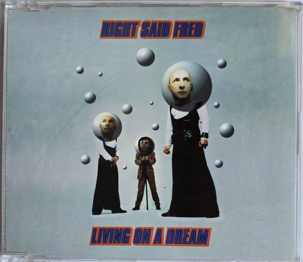 Maxi CD Single Right Said Fred - Living On A Dream, Ophalen of Verzenden, Gebruikt