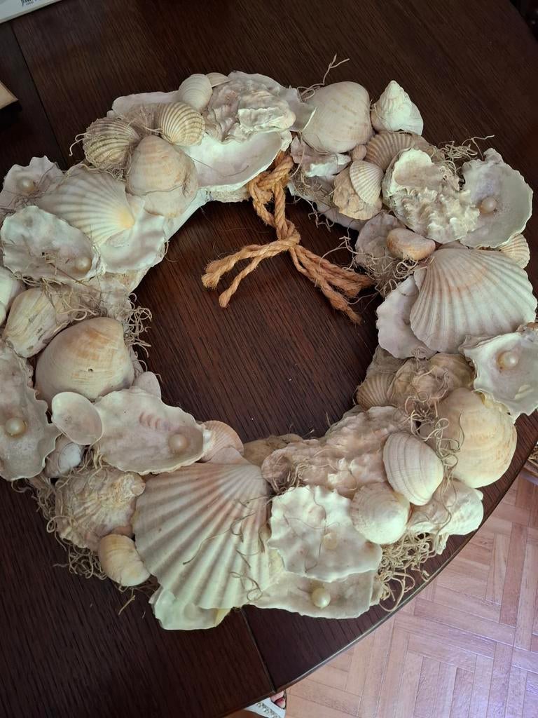 Hele mooie schelpenkrans, Ophalen, Zo goed als nieuw