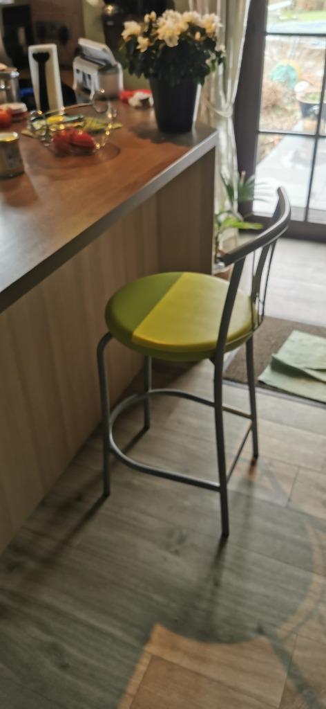TABOURET, 2 tabourets, Enlèvement, Comme neuf, Cuir