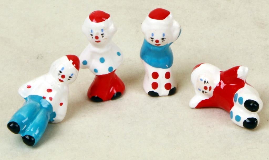 Set van 4 kleine geglazuurde Clowns, Verzamelen, Ophalen of Verzenden, Zo goed als nieuw, Overige typen