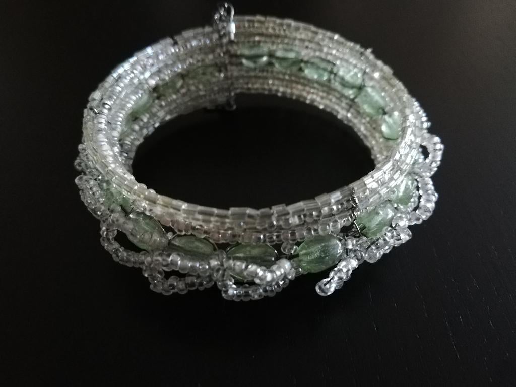 Armband, Handtassen en Accessoires, Armbanden, Ophalen of Verzenden, Zo goed als nieuw, Groen, Kunststof of Plastic