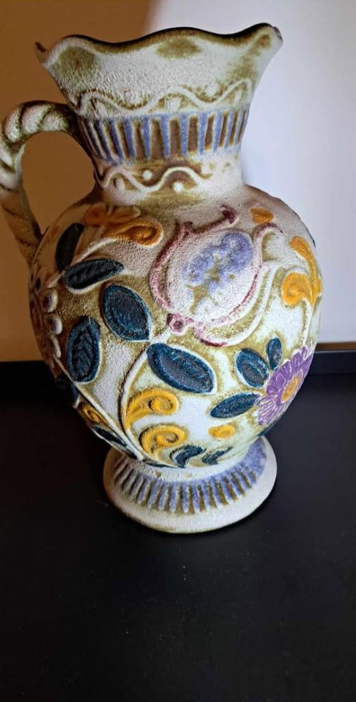 Vase West-Germany, Enlèvement