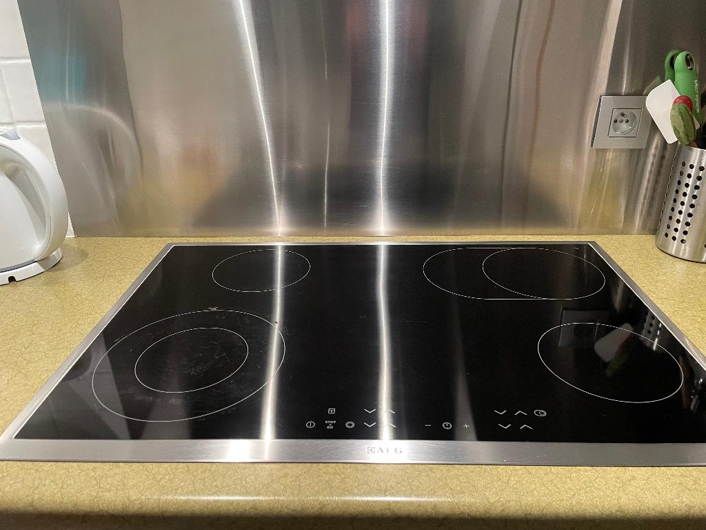 Taque vitrocéramique AEG 4 zones de cuisson, Ophalen, Keramisch, 4 kookzones, Zo goed als nieuw