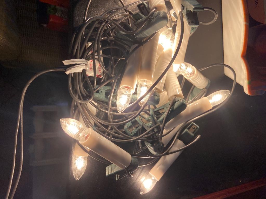 Vintage kerstverlichting, Ophalen