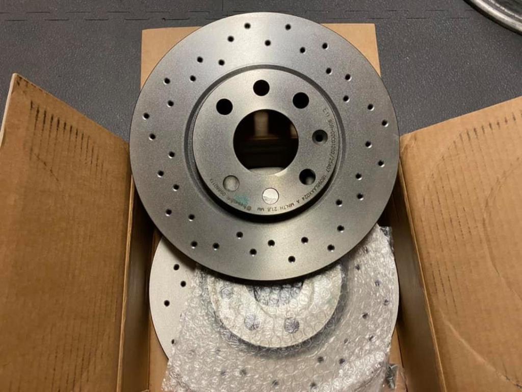 Nieuw Brembo riemschijven corsa c, combo, meriva, Ophalen, Nieuw, Opel