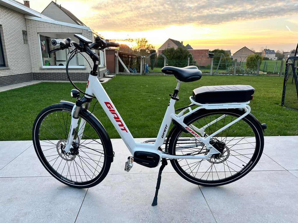 Vélo électrique Continental, Vélos & Vélomoteurs, Vélos électriques, Comme neuf, Giant, Enlèvement