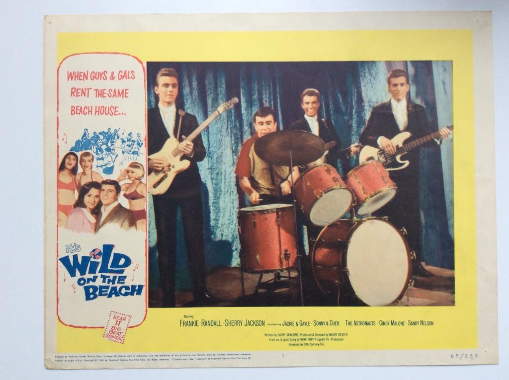 Wild on the Beach - Original lobby card 1965, Enlèvement ou Envoi, Rectangulaire horizontal, A1 jusqu'à A3, Utilisé