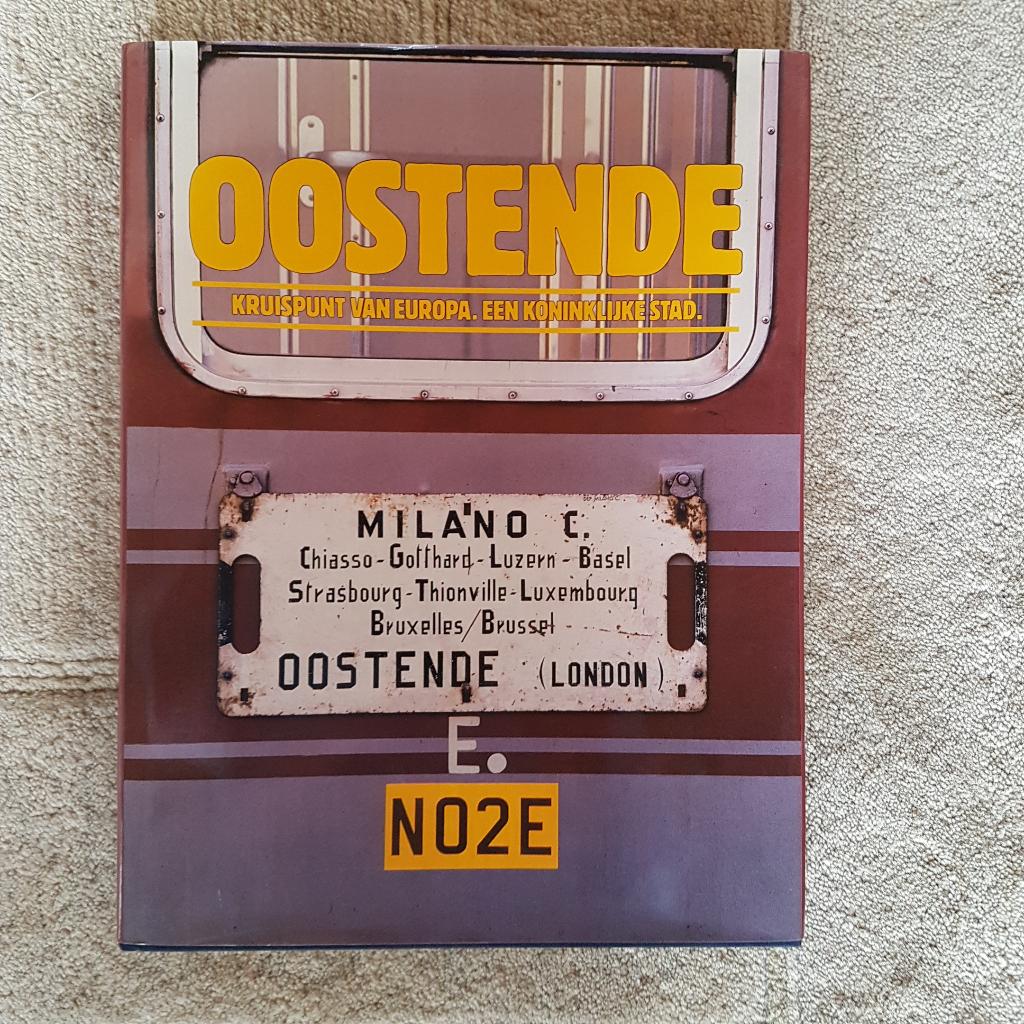 Oostende, Boeken, Ophalen of Verzenden, Gelezen