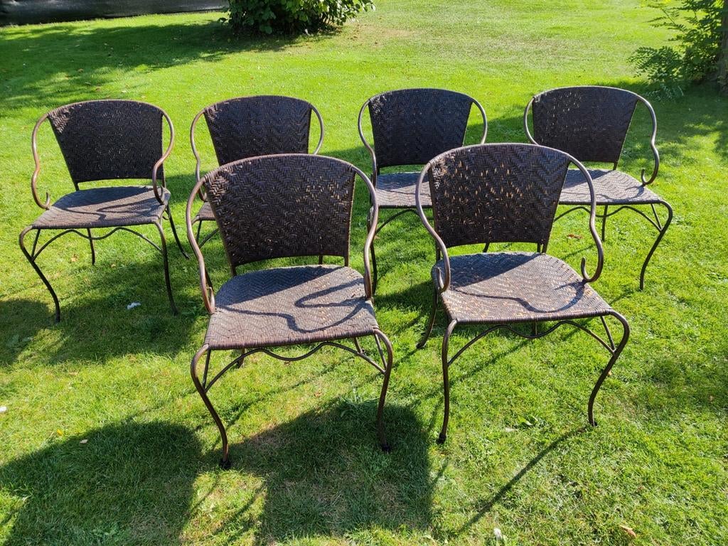 Vintage zware metalen stoel met leder gevlochten, Tuin en Terras, Ophalen