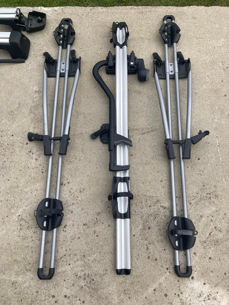 Thule dakdragers en 1 Proride fietsdrager, Autos : Divers, Porte-vélos, Comme neuf, Galerie de toit, Enlèvement