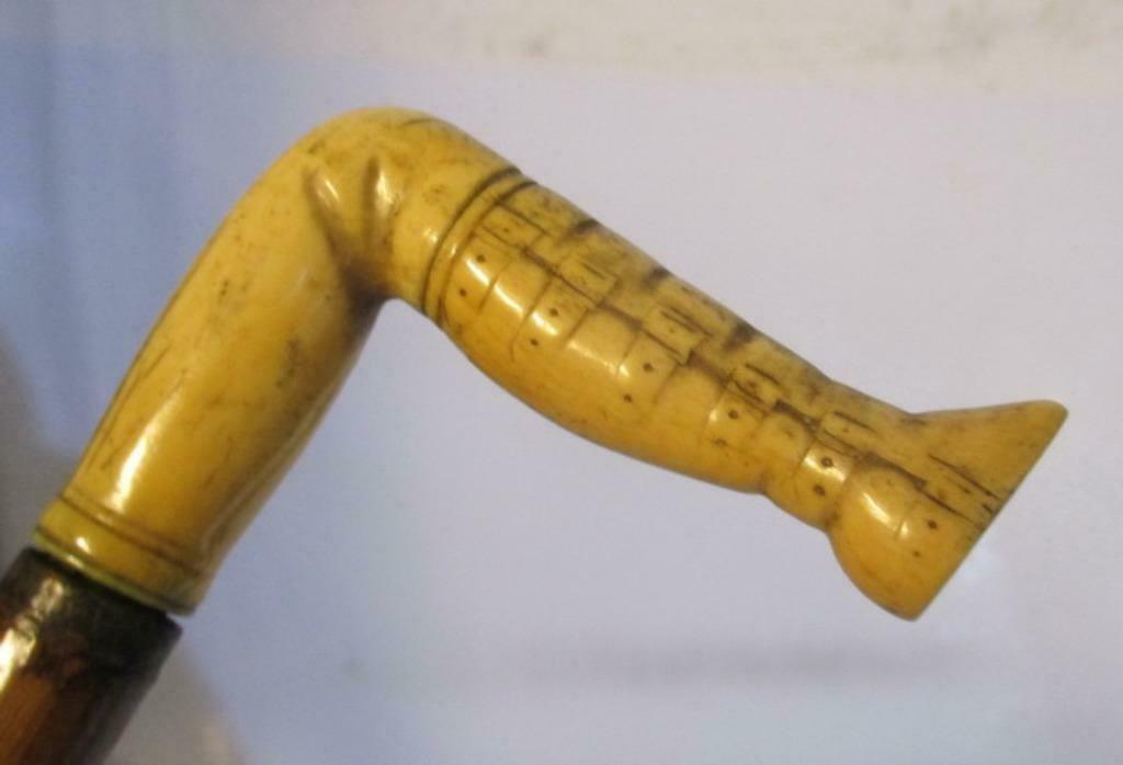 antieke wandelstok handgesneden benen dames been, Antiek en Kunst, Verzenden