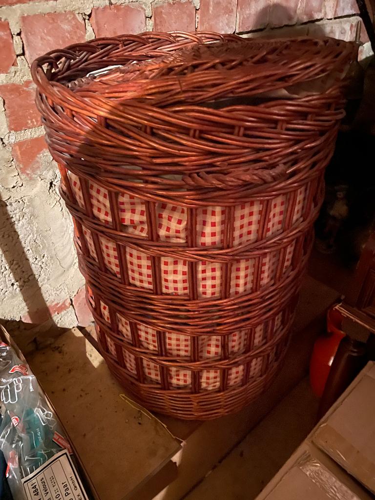 Panier de couture en osier, Hobby en Vrije tijd, Naaien en Fournituren, Ophalen, Zo goed als nieuw, Overige typen