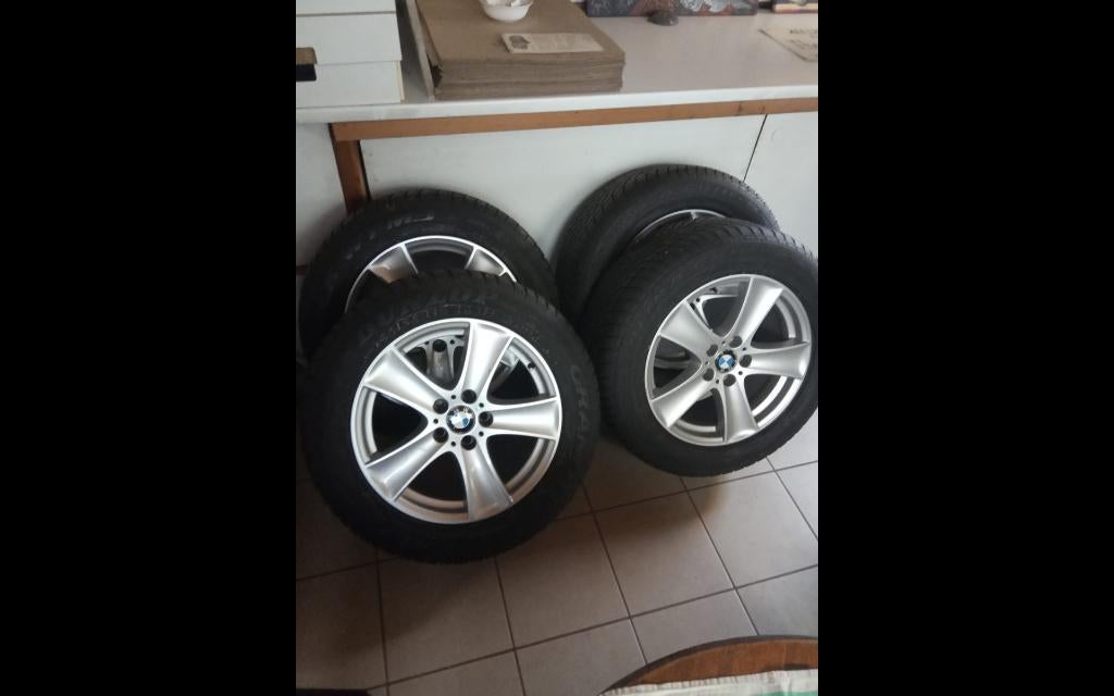 4 jantes hiver 18 pouces BMW X5 (E70 / F15 et X6 (F16), Autos : Pièces & Accessoires, Pneus hiver, 255 mm, Véhicule de tourisme