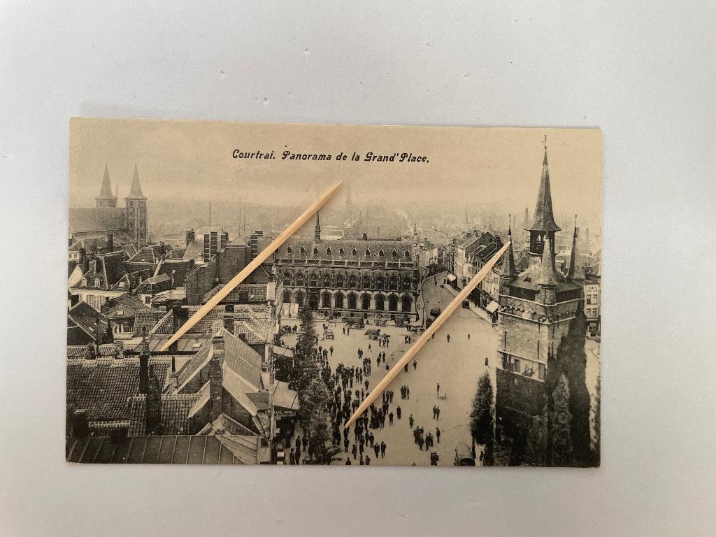Postkaart Courtrai Panorama de la Grand Place, Ophalen of Verzenden, Voor 1920, Ongelopen, West-Vlaanderen