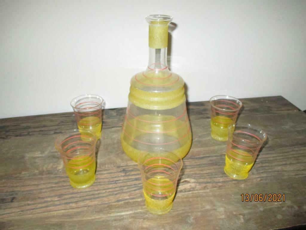 glazen karaf met 5 glaasjes, Enlèvement