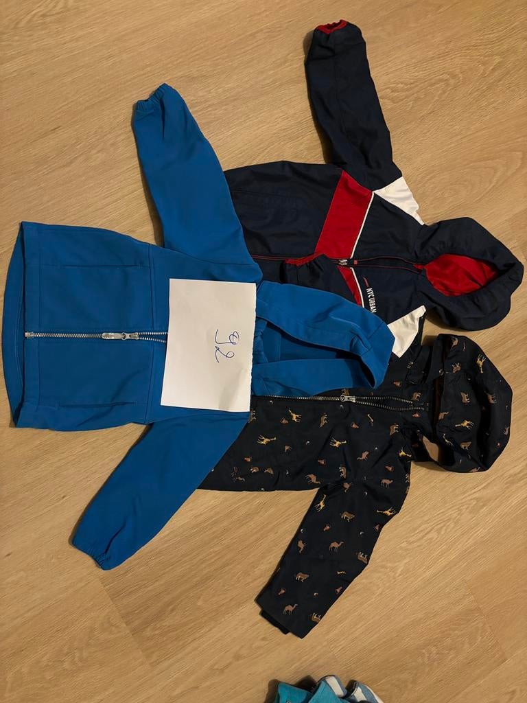 Jas mt 92 jongens (3 stuks), Kinderen en Baby's, Kinderkleding | Maat 92, Ophalen, Zo goed als nieuw, Jas