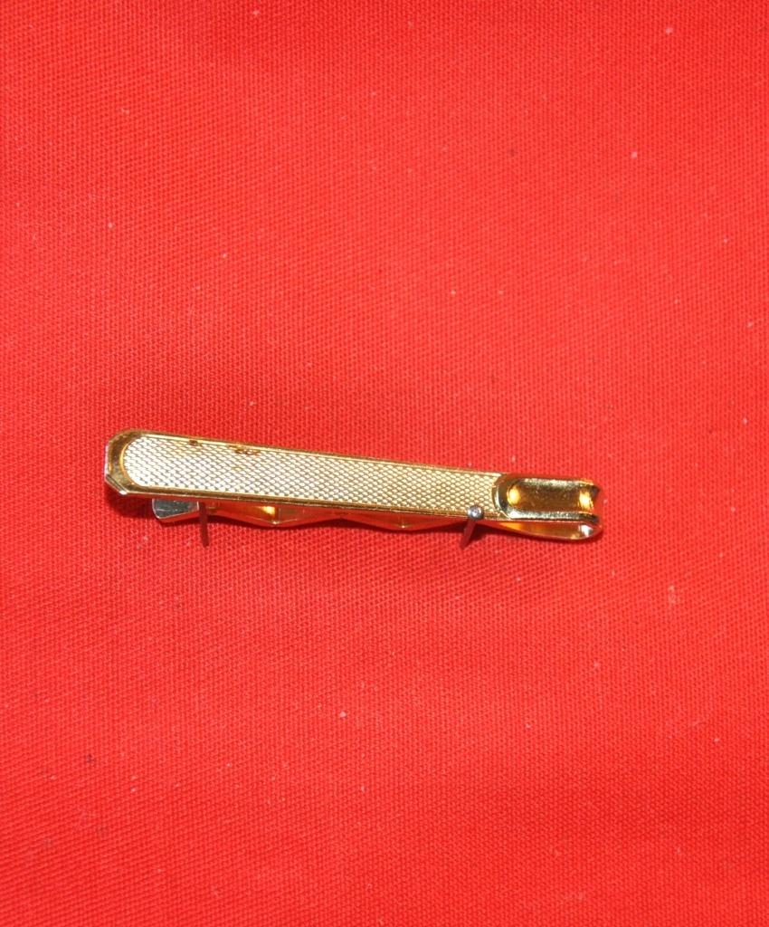 ancienne pince a cravate motif croisillon (18), Enlèvement ou Envoi, Autres types