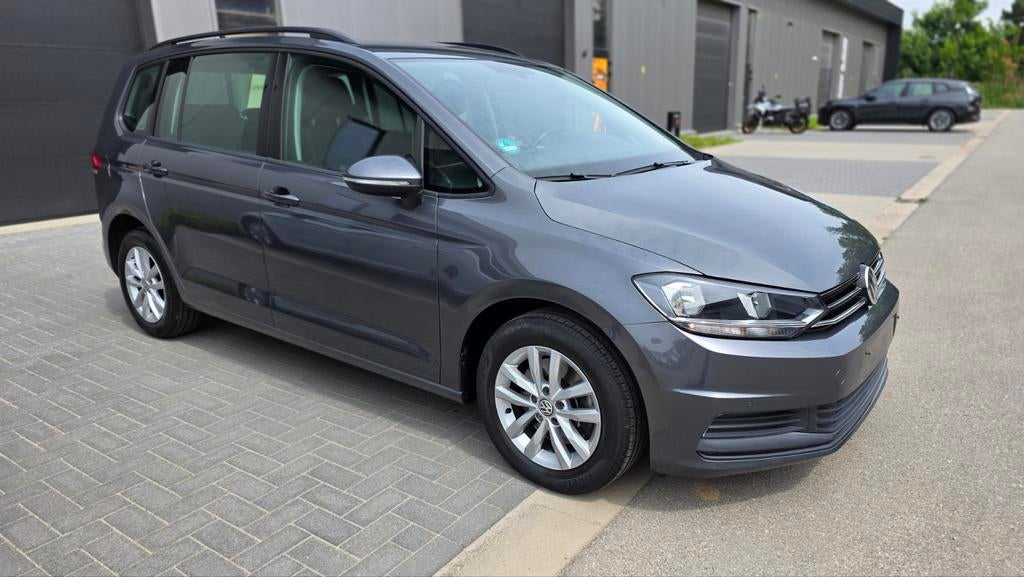 VW Touran 1.4 Benzine Automaat 7 Zitplaatsen  !! MODEL 2018, Autos, 1395 cm³, Cruise Control, Achat, Entreprise