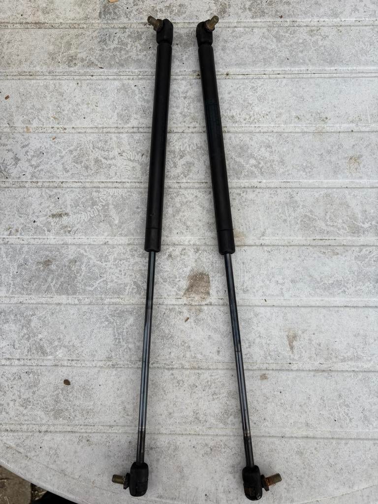 Verrin de coffre golf 2, Enlèvement