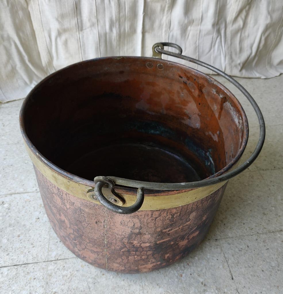 Koperen ketel, Ophalen