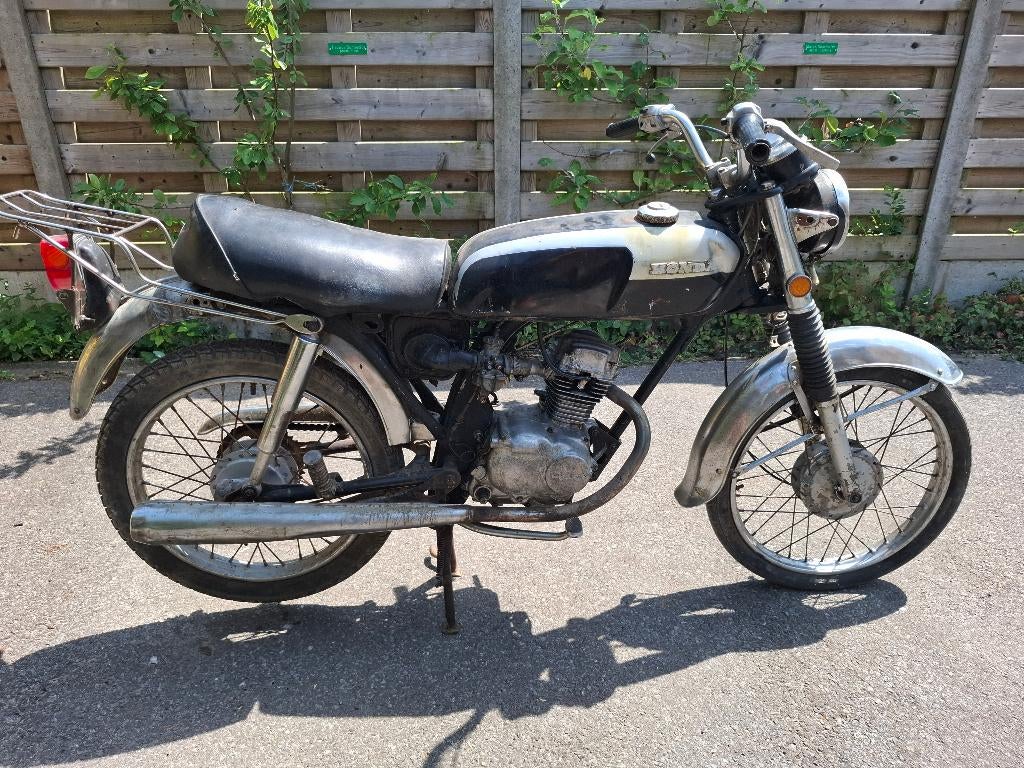 Honda CB50 K1, 49 cc, Klasse B (45 km/u), 4 versnellingen, Ophalen