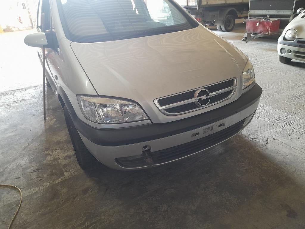 VOORBUMPER OPEL ZAFIRA A 5 1999 - 2005  //5060 AUVELAIS, Ophalen, Gebruikt, Voor, Opel