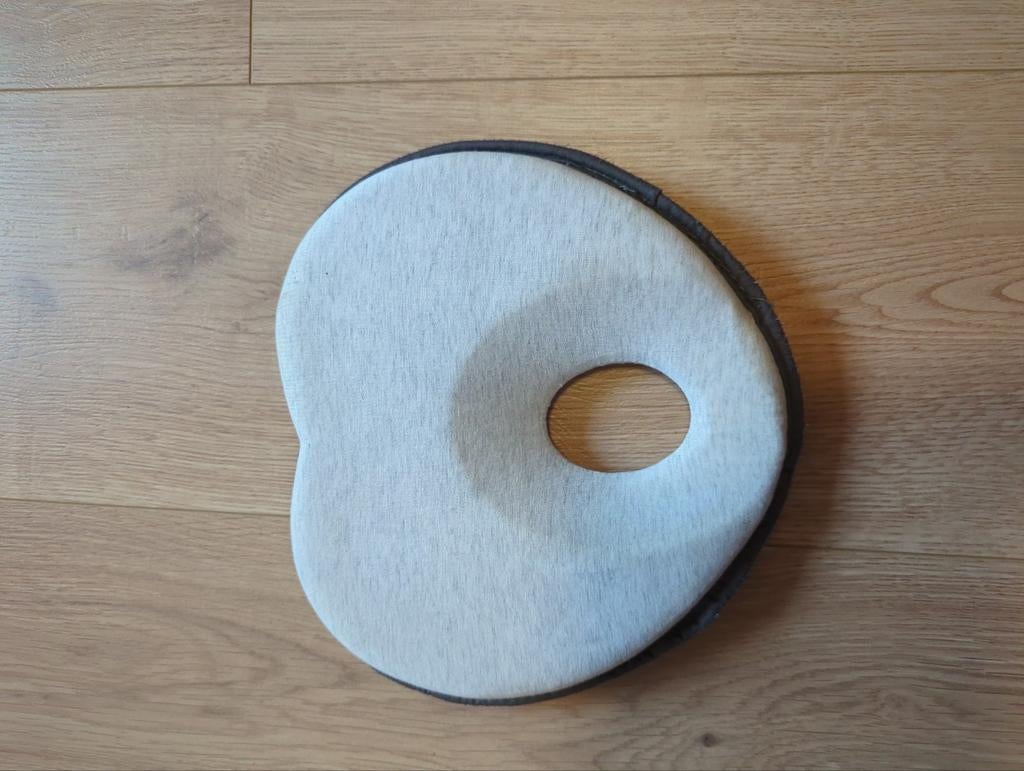 Cale tête pour éviter tête plate, Enfants & Bébés, Enlèvement, Utilisé