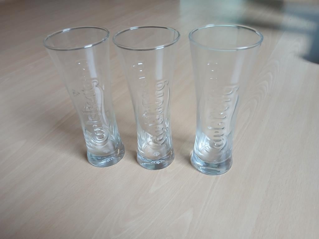 90 glazen van Carlsberg., Zakelijke goederen, Ophalen