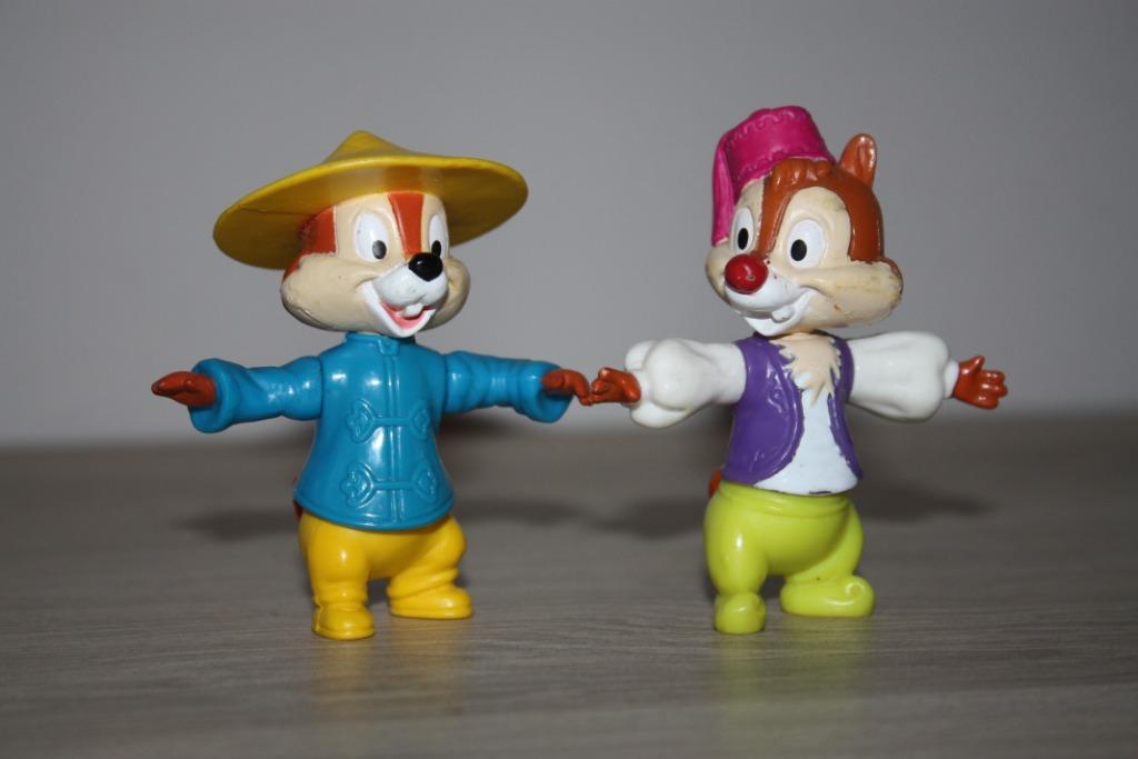 Chip en Dale (Epcot Center ) 2x Disney figuur, Verzamelen, Ophalen of Verzenden, Overige figuren, Zo goed als nieuw, Beeldje of Figuurtje