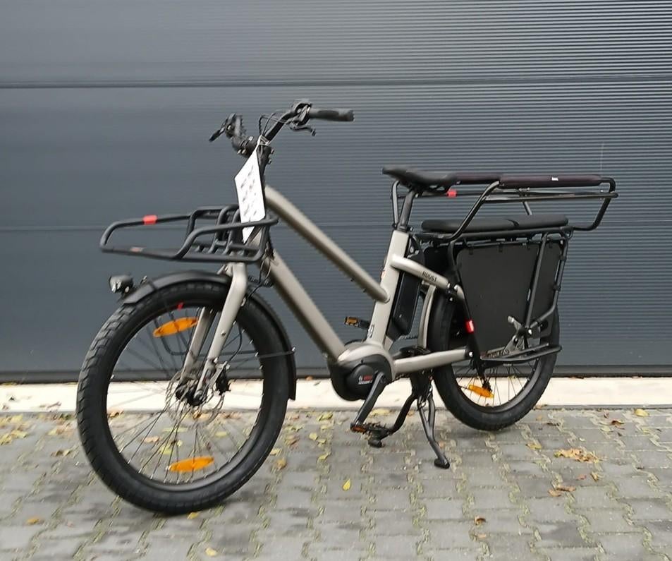 Benno Boost longtail transportfiets - inclusief accesoires, 47 à 51 cm, Enlèvement ou Envoi, Neuf, 50 km par batterie ou plus