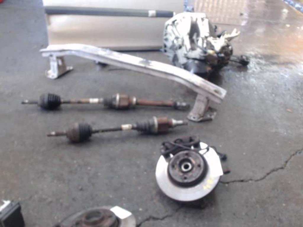 Cardan gauche Renault Clio 3 1.5DCi 50kw 2008-2009 LP/14763, Ophalen, Gebruikt, Renault