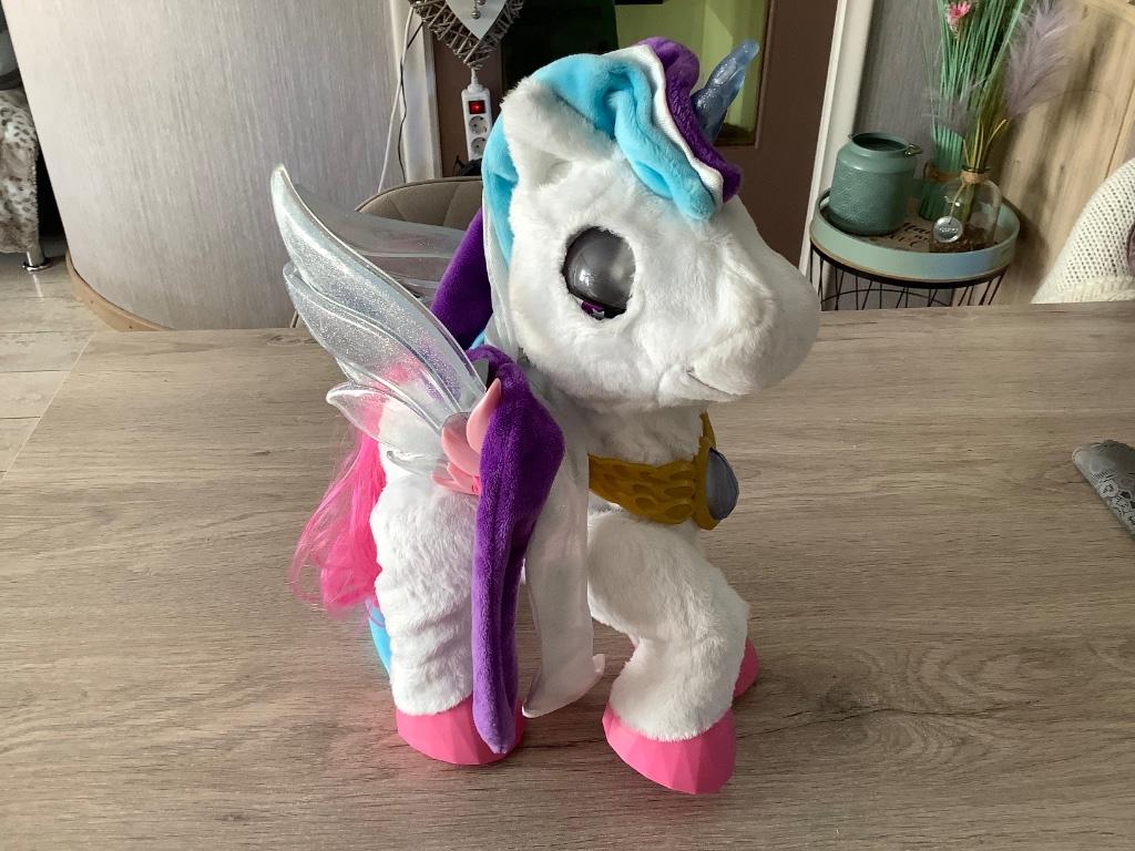 Mila,mijn magische make-up eenhoorn (Geluid-Beweegt) (38 cm), Ophalen of Verzenden, Zo goed als nieuw, 4 tot 6 jaar