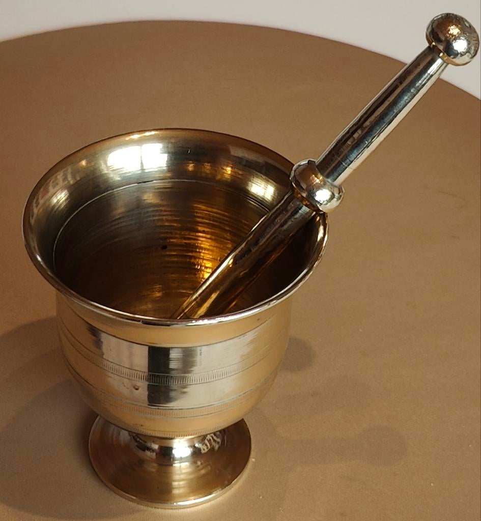 Mortier en bronze antique avec pilon, années 1900, Enlèvement ou Envoi