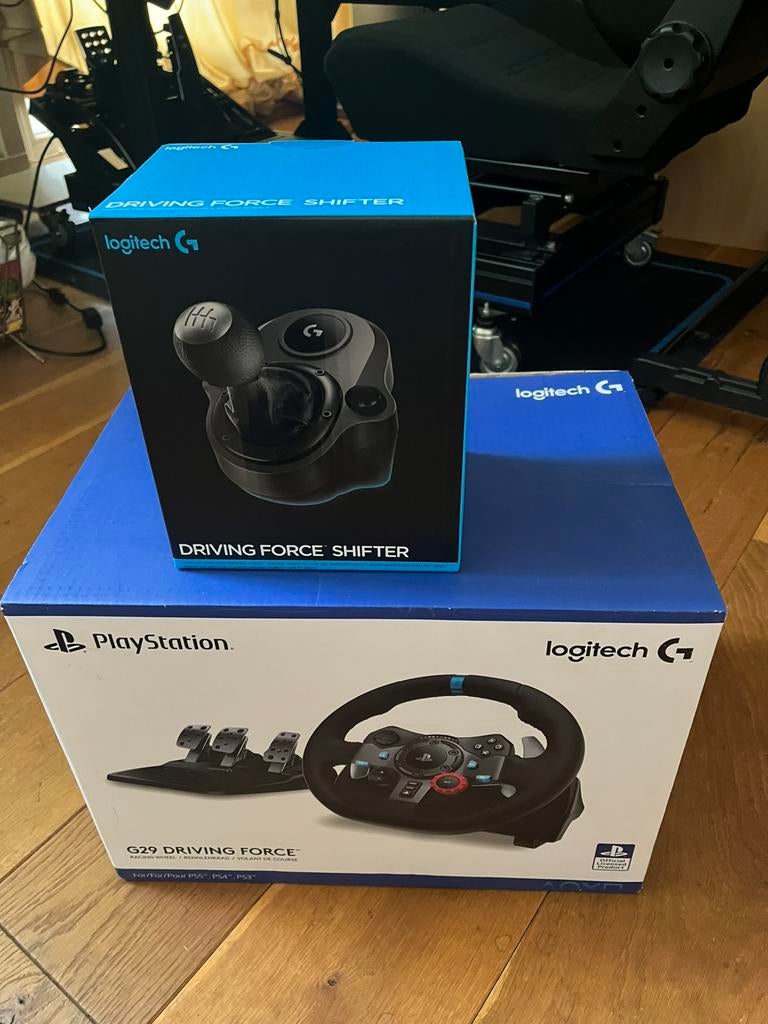 Logitech G29 en shifter op simrig, Games en Spelcomputers, Spelcomputers | Sony Consoles | Accessoires, Ophalen, Gebruikt, Stuur of Pedalen