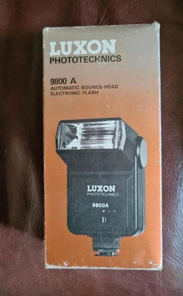 Luxon 9800 A flits voor Foto Camera, Ophalen of Verzenden, Zo goed als nieuw