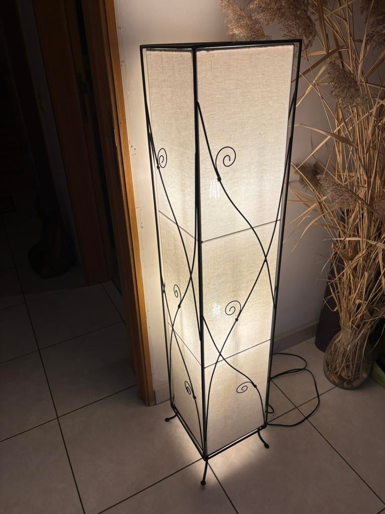 Vloerlamp, Huis en Inrichting, Lampen | Vloerlampen, Ophalen, Zo goed als nieuw, Metaal