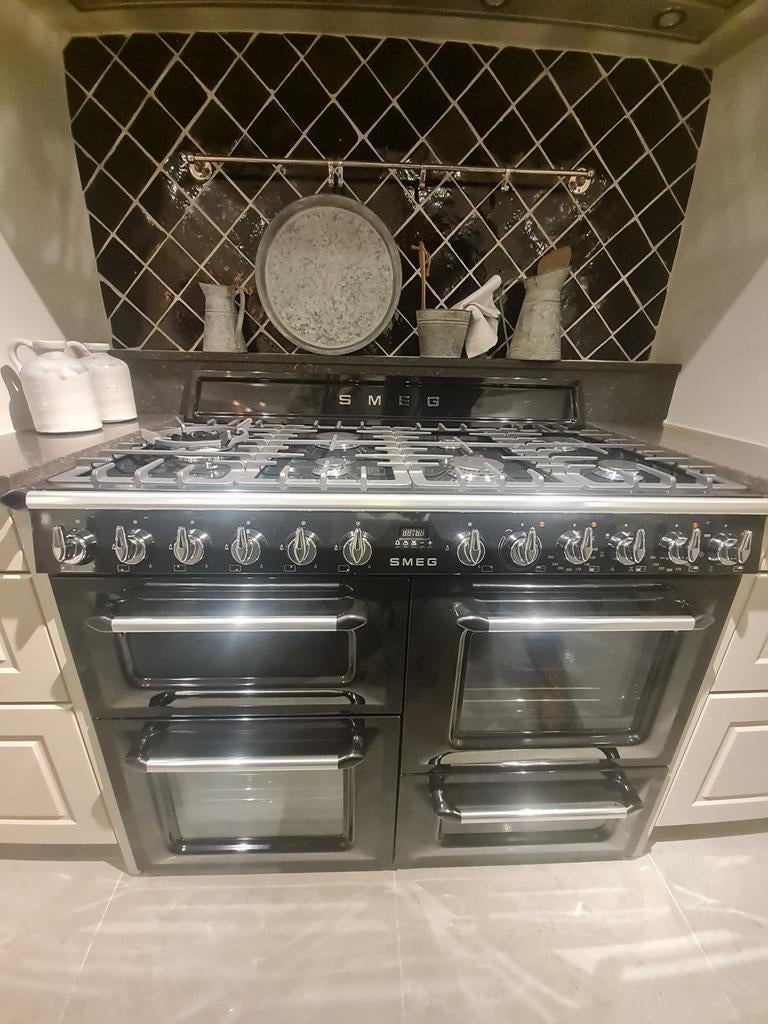 Smeg TR4110BL1, Elektronische apparatuur, Fornuizen, Ophalen, Nieuw, Grill, Gas
