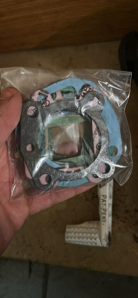 72 cc zonder merk complete set met verschil  pakkingen, Motos, Enlèvement