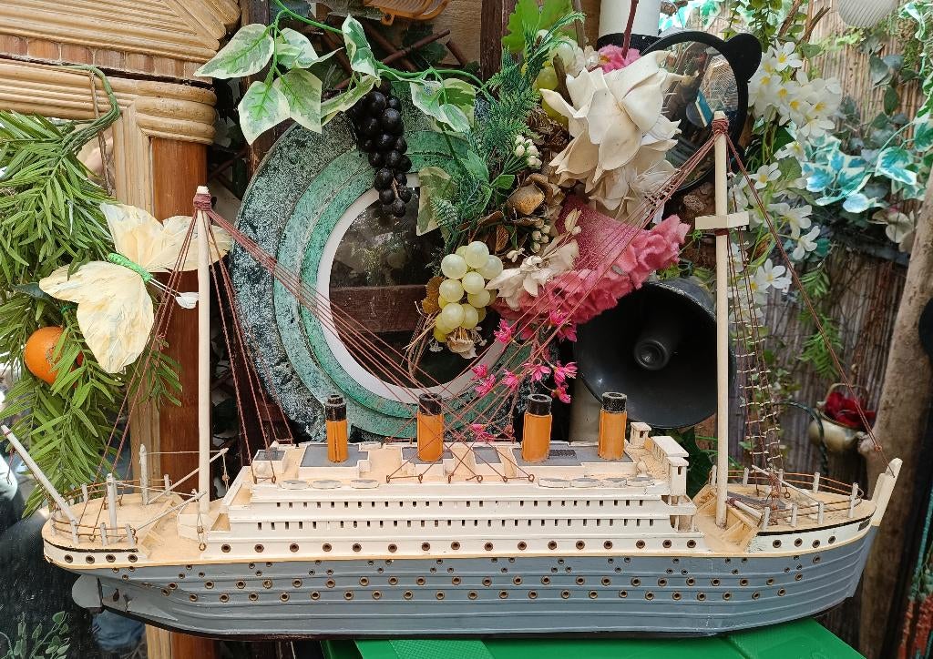 Houten decoratie Titanic boot en vuurtoren te koop., Ophalen, Gebruikt