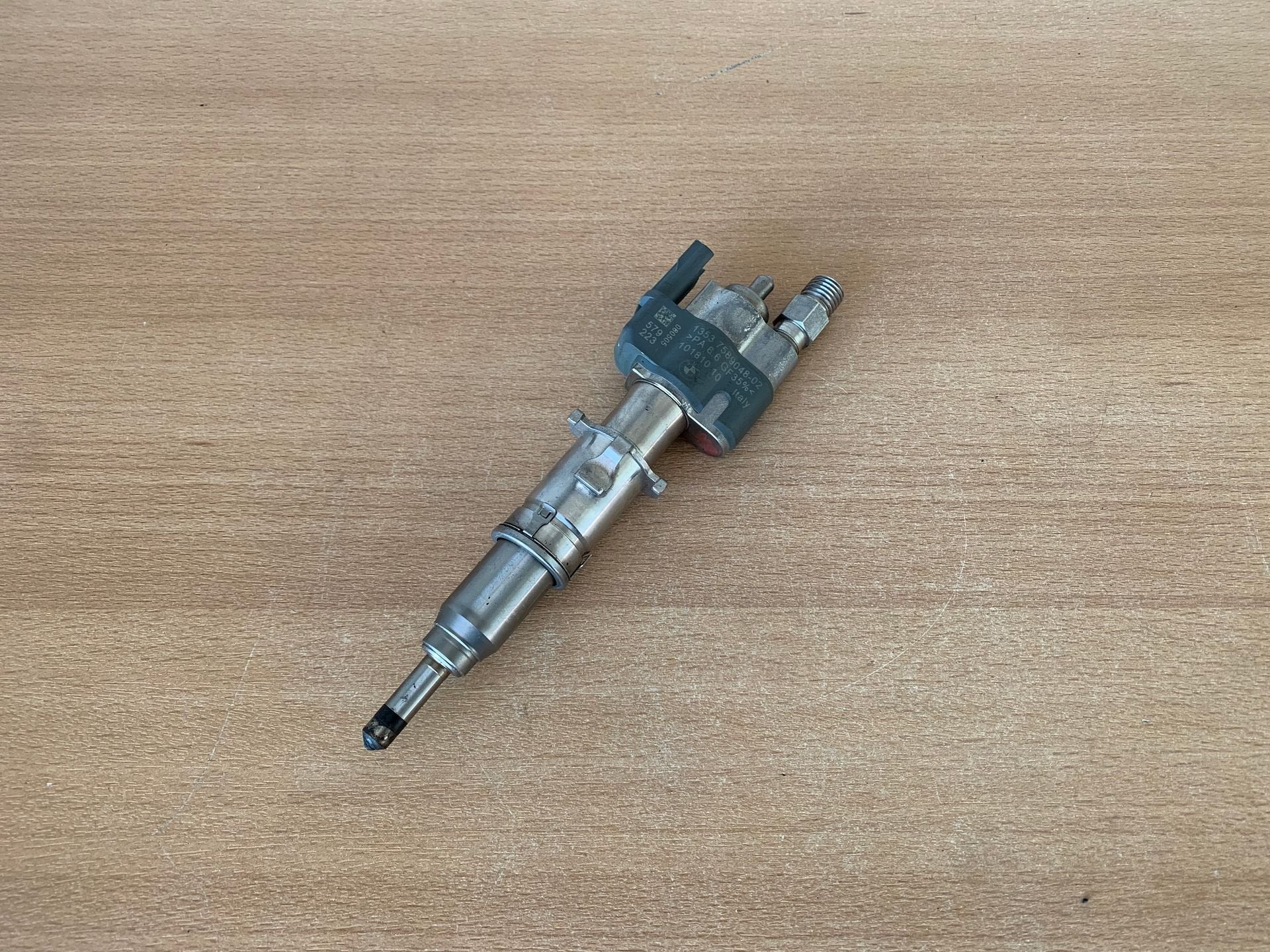 bmw 1 + 3 serie N43B20A N43B16A benzine injector 7589048-02, -, Utilisé, -, Enlèvement ou Envoi