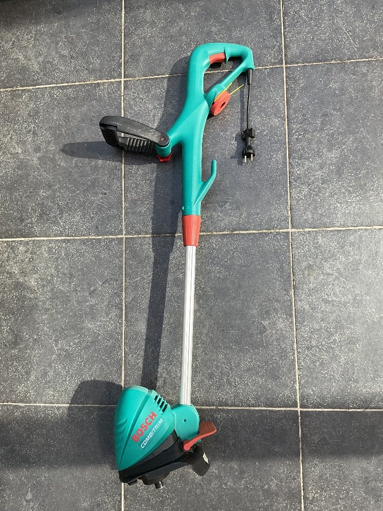 Coupe-herbe combiné Bosch, Électrique, Enlèvement ou Envoi, Utilisé, 10 à 30 cm