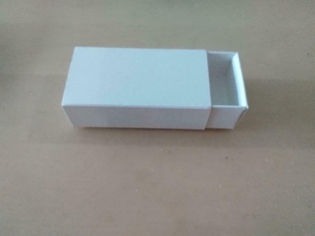 Witte schuifdoosjes 6cm*3cm UITVERKOOP, Ophalen of Verzenden, Nieuw, Kraamcadeau