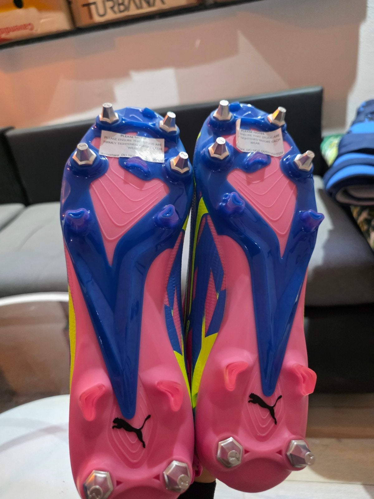Chaussure de foot Puma ultra, Sports & Fitness
