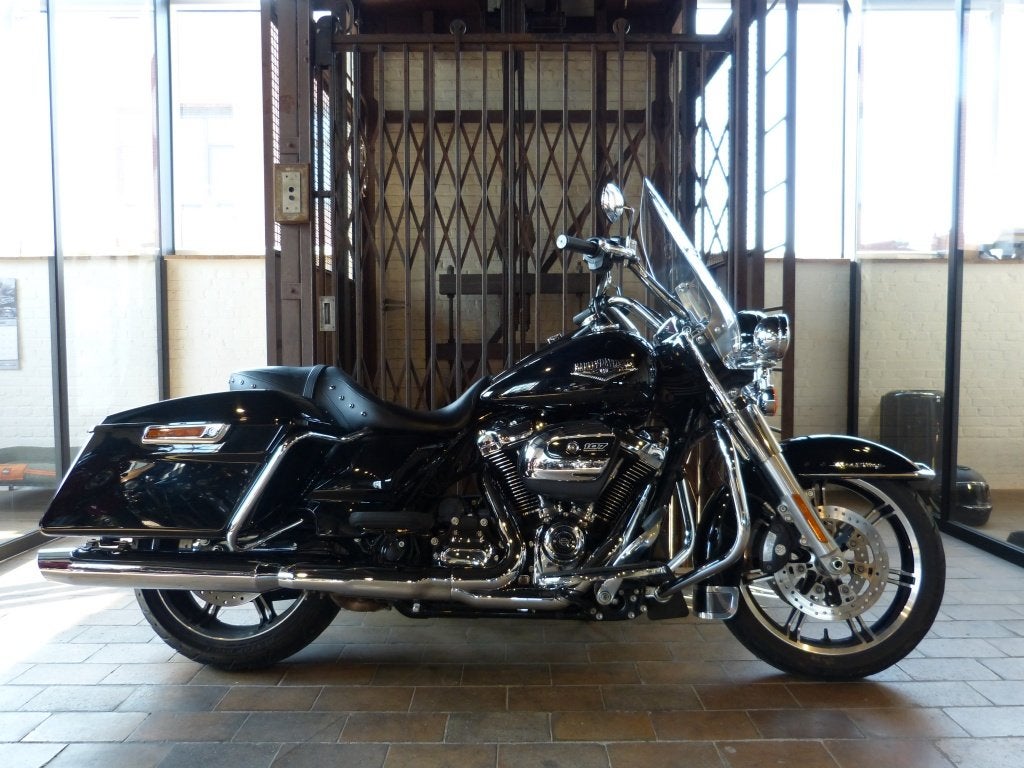 Harley-Davidson TOURING FLHR Road King, 1745 cm³, Plus de 35 kW, Info@freedom-machines.be, ABS