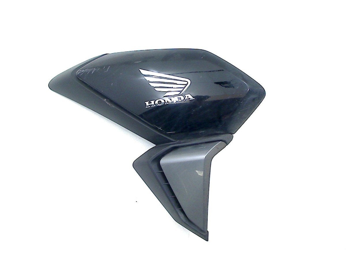 CARENAGE DROIT Honda CBF 125 (01-1970/-) (50260-kon-d000), Motos, Honda Center GmbH, Utilisé, Info@honda.de, Hanauer Landstraße  222-224
60314  Frankfurt am Main, DE