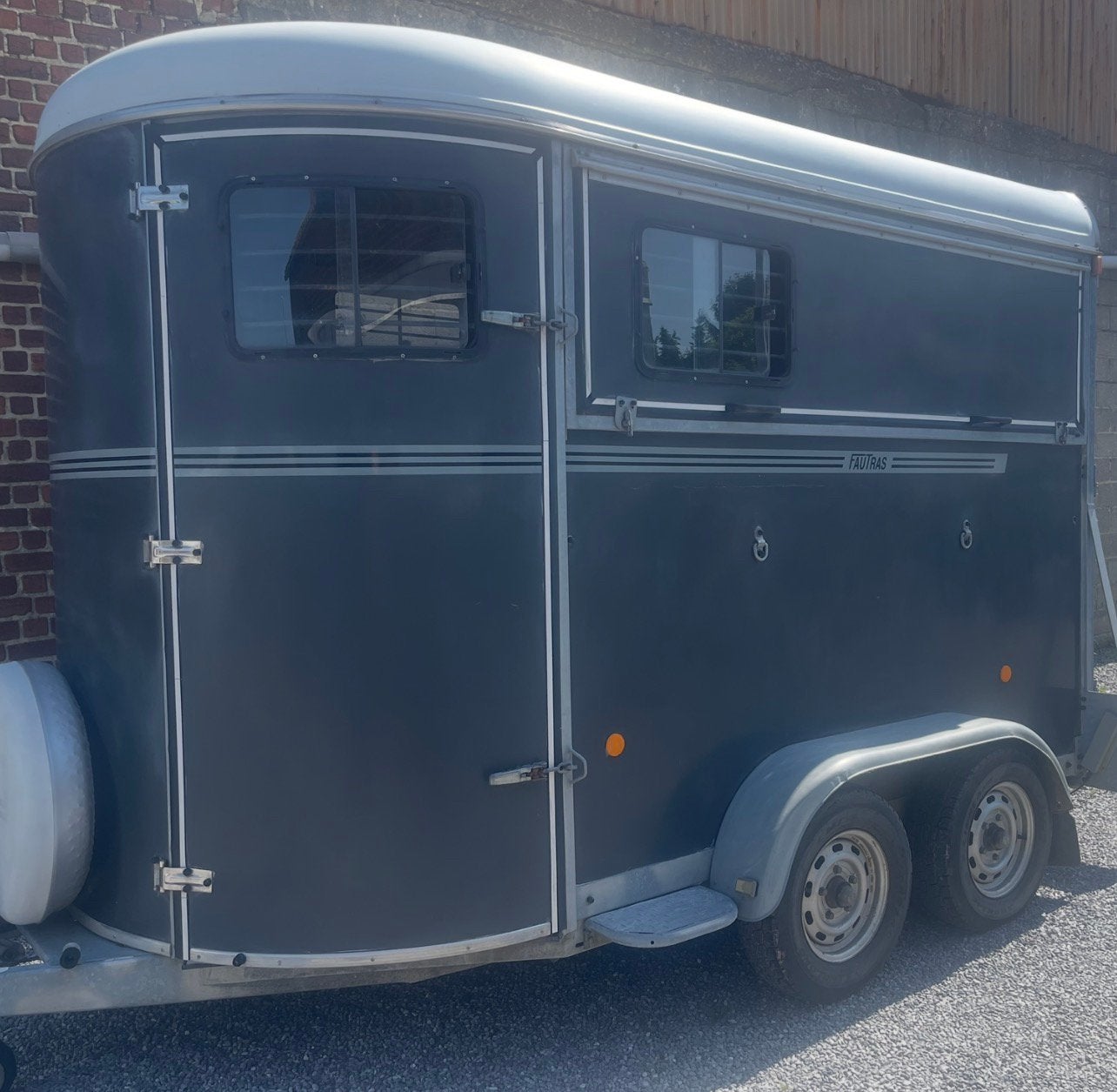 Fautras Oblic 2+ 2 p of 3 pony’s 2012, Ophalen, Zo goed als nieuw, Polyester, 2-paards trailer