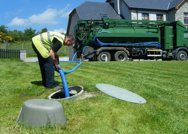 Vidange fosse septique, Enlèvement