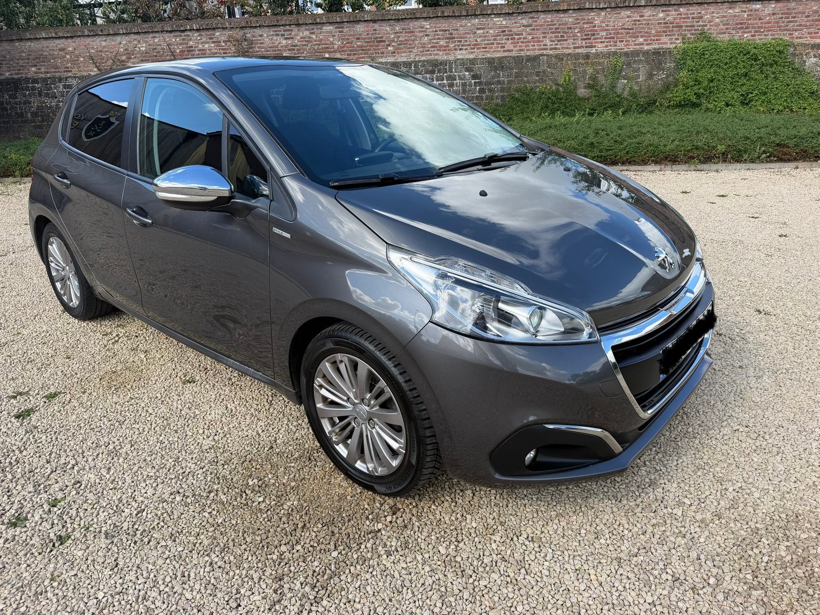 Peugeot 208 1.2i Style 1st Eignaar, Auto's, Voorwielaandrijving, 4 deurs, Stof, Parkeersensor