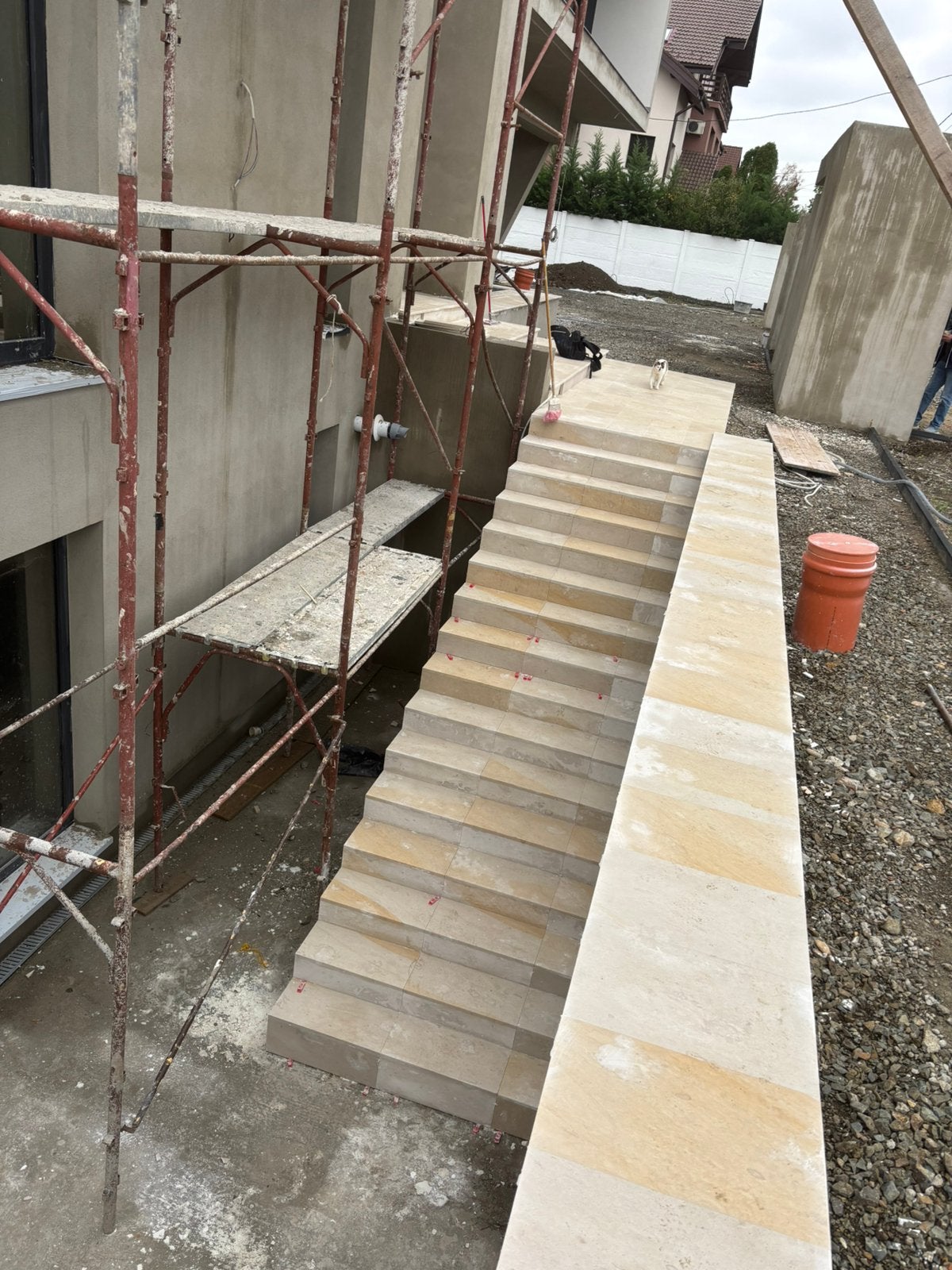 Cherche travaux